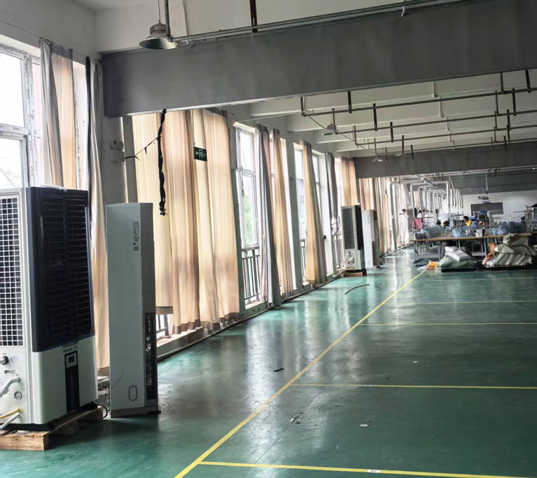 生產車間制冷降溫，安裝蒸發(fā)冷省電空調-立式軸流雙風口柜機